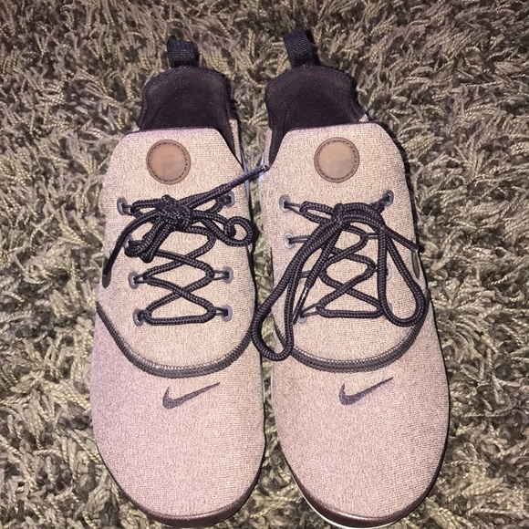 Nike Presto Fly Women’s Purple - Picture 2 of 5